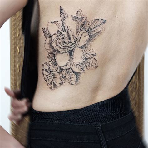 jazmin flor tatuaje|150 ideas de Tatuajes de jazmines 